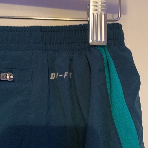 Nike Green Swim Trunks Size M - Picture 5 of 8